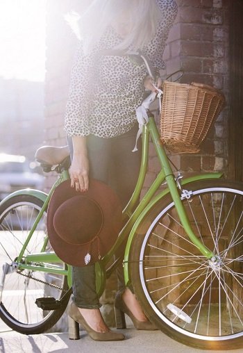 67b982edf9b28e08a8f45bd81fb0af5b