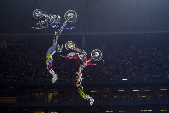 nitro-circus-moto-mayhem-06