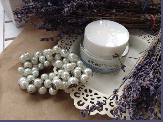 Nagyító alatt: Avon Nutra Effects arcápoló