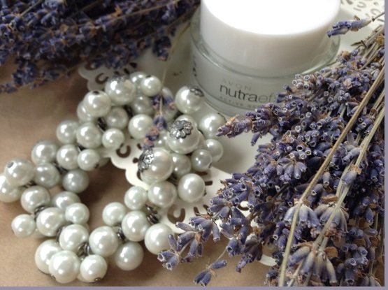 Nagyító alatt: Avon Nutra Effects arcápoló