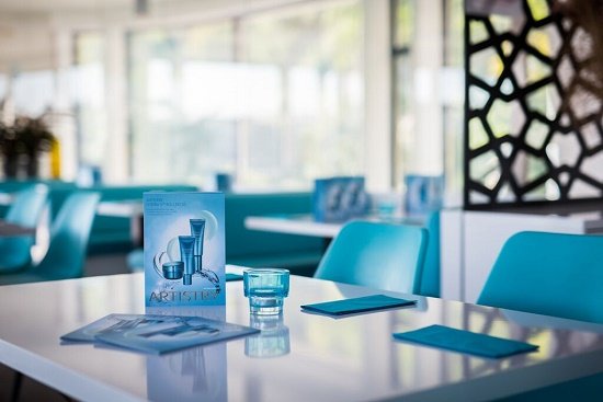 az új ARTISTRY Hydra-V™ kollekciót