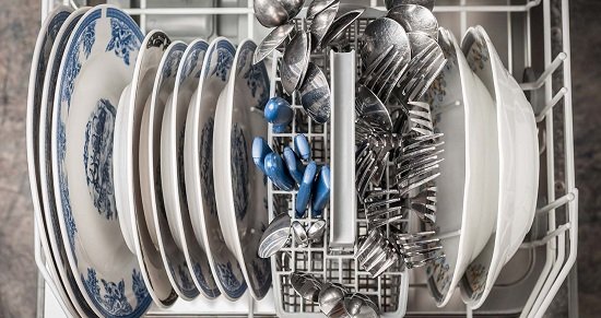 finish: Bízd a piszkos munkát másra!