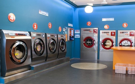 Ellátogattam a Bubbles önkiszolgáló mosodájába!