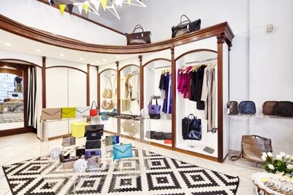 LuckyShepherdDesignerStore2